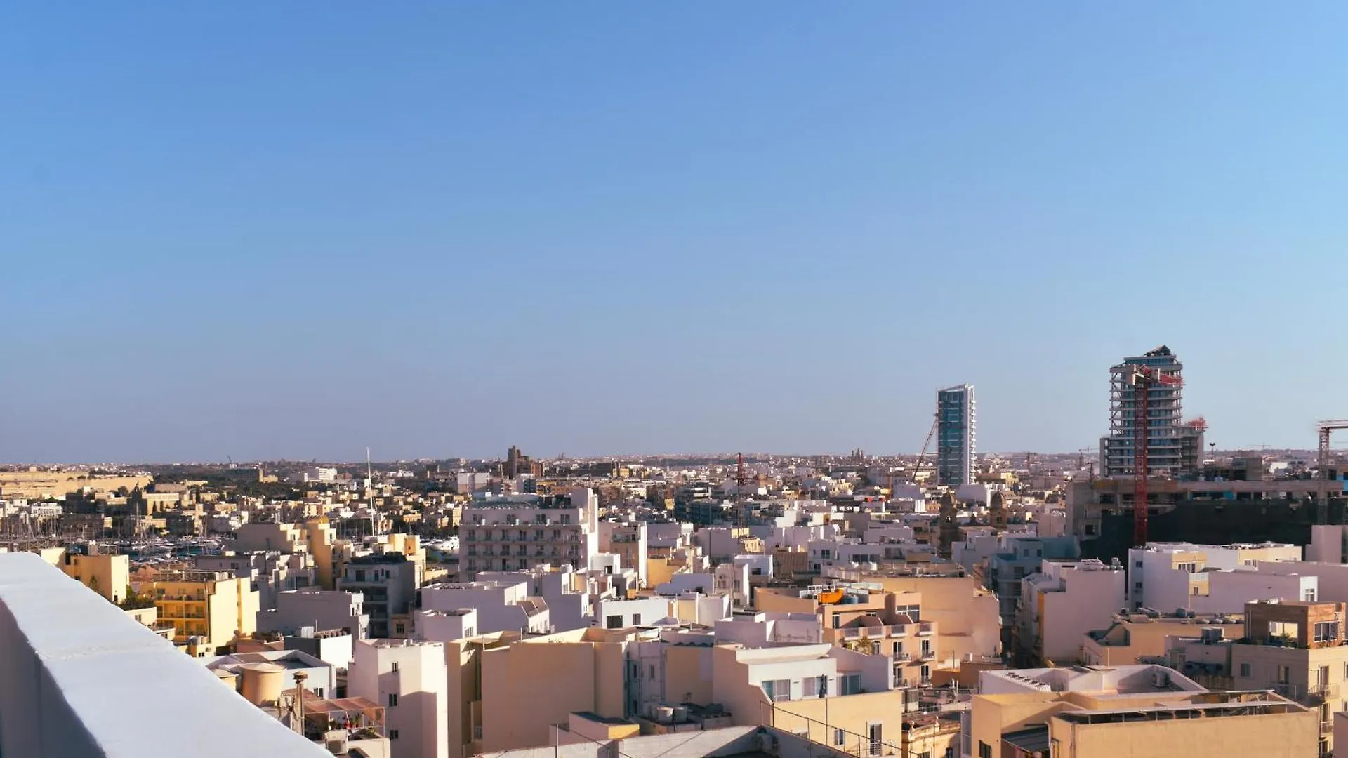 Cast Apartments Gzira