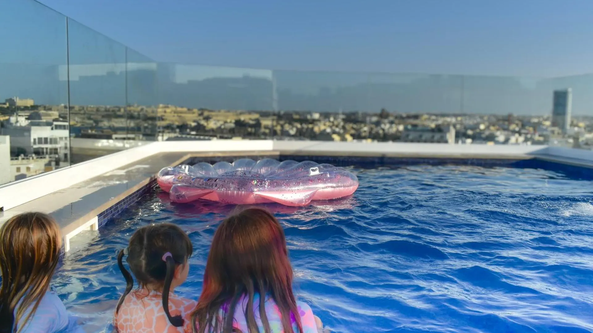 Cast Apartments Gzira 0*,